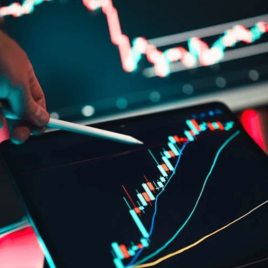 Xuvantrapex Krypto-Investment-Experten-Team