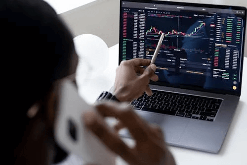 Xuvantrapex Gemeinschaft und Unterstützung